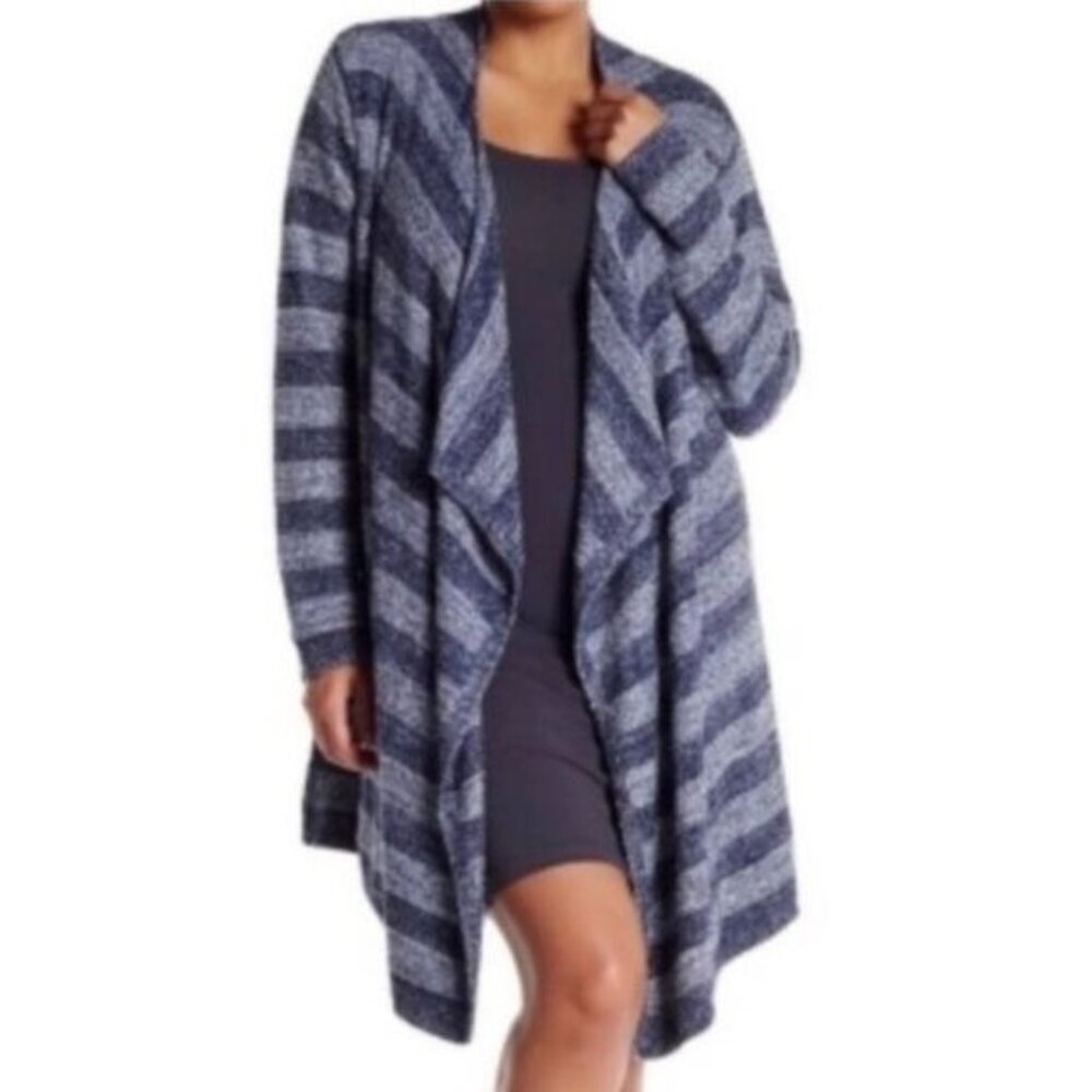 Barefoot Dreams Bamboo Chic Lite‎ Calypso Wrap Size S/M style 436